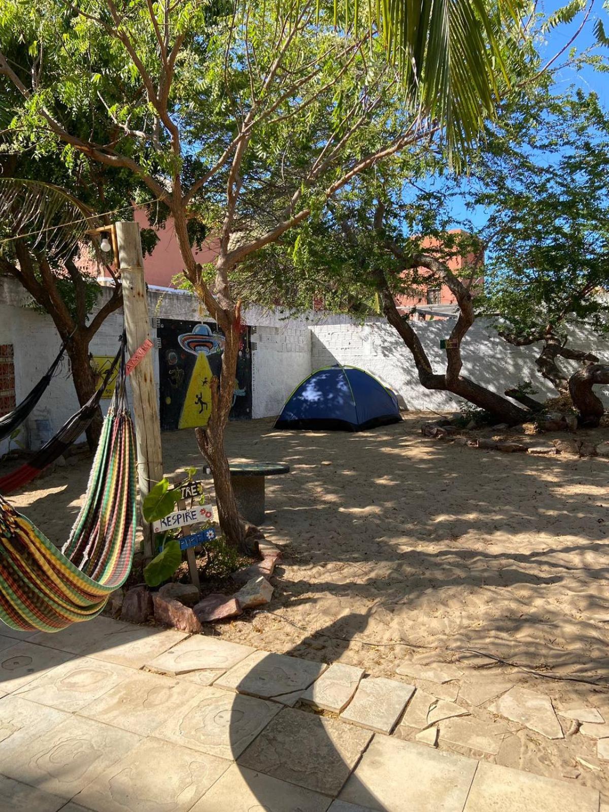 Canoa Roots Hostel & Camping Canoa Quebrada Eksteriør billede