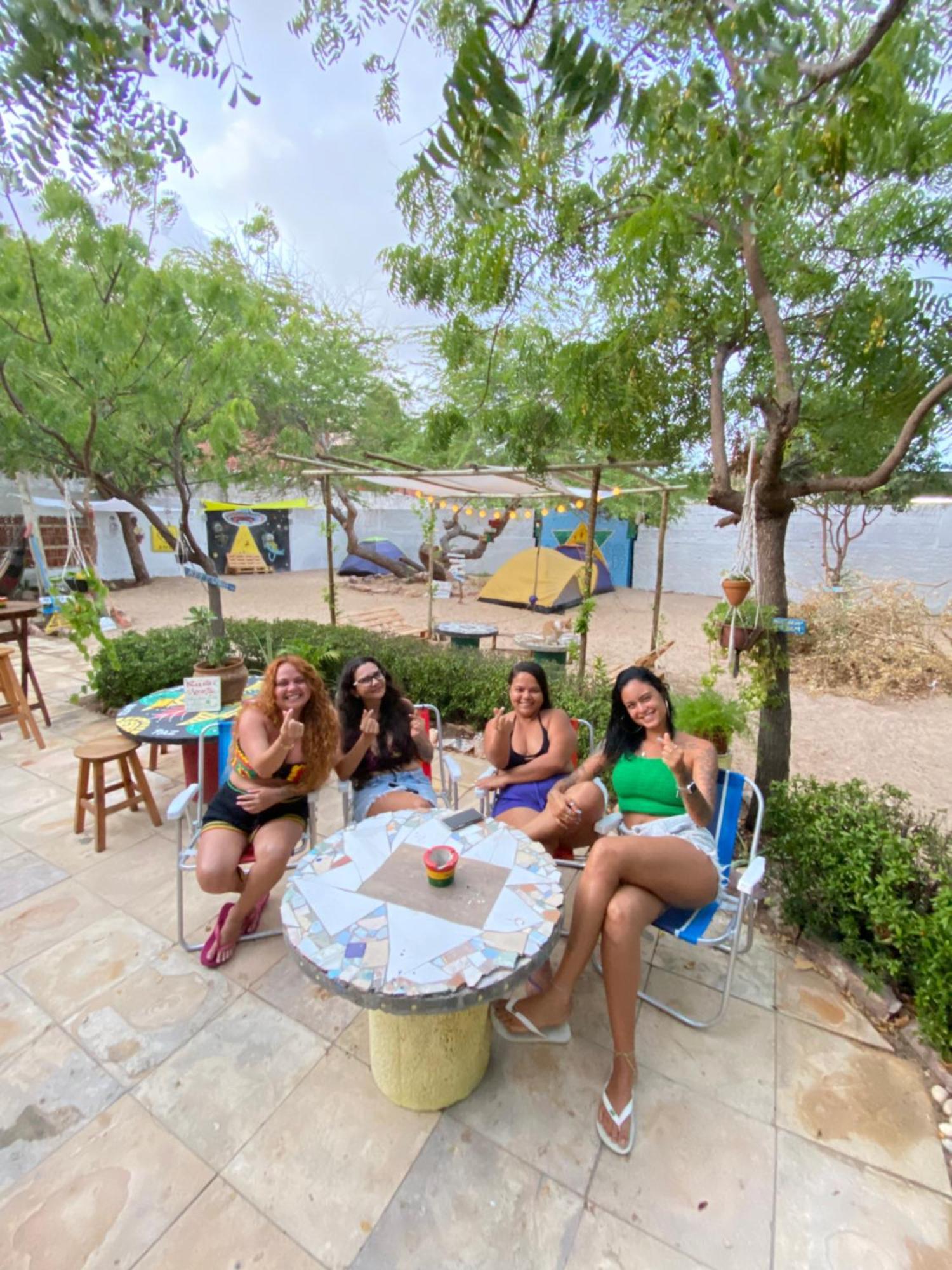 Canoa Roots Hostel & Camping Canoa Quebrada Eksteriør billede
